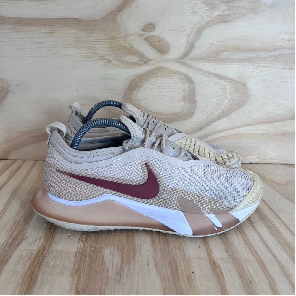 Nike -Court React Vapor NXT - Trainers - White/Pink - Women's - 8.5 - CV0742-261